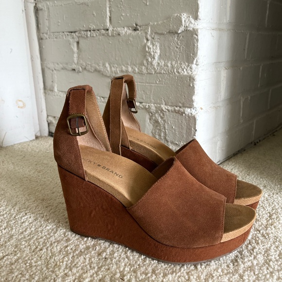 Lucky Brand brown wedges size 10 - Picture 1 of 4